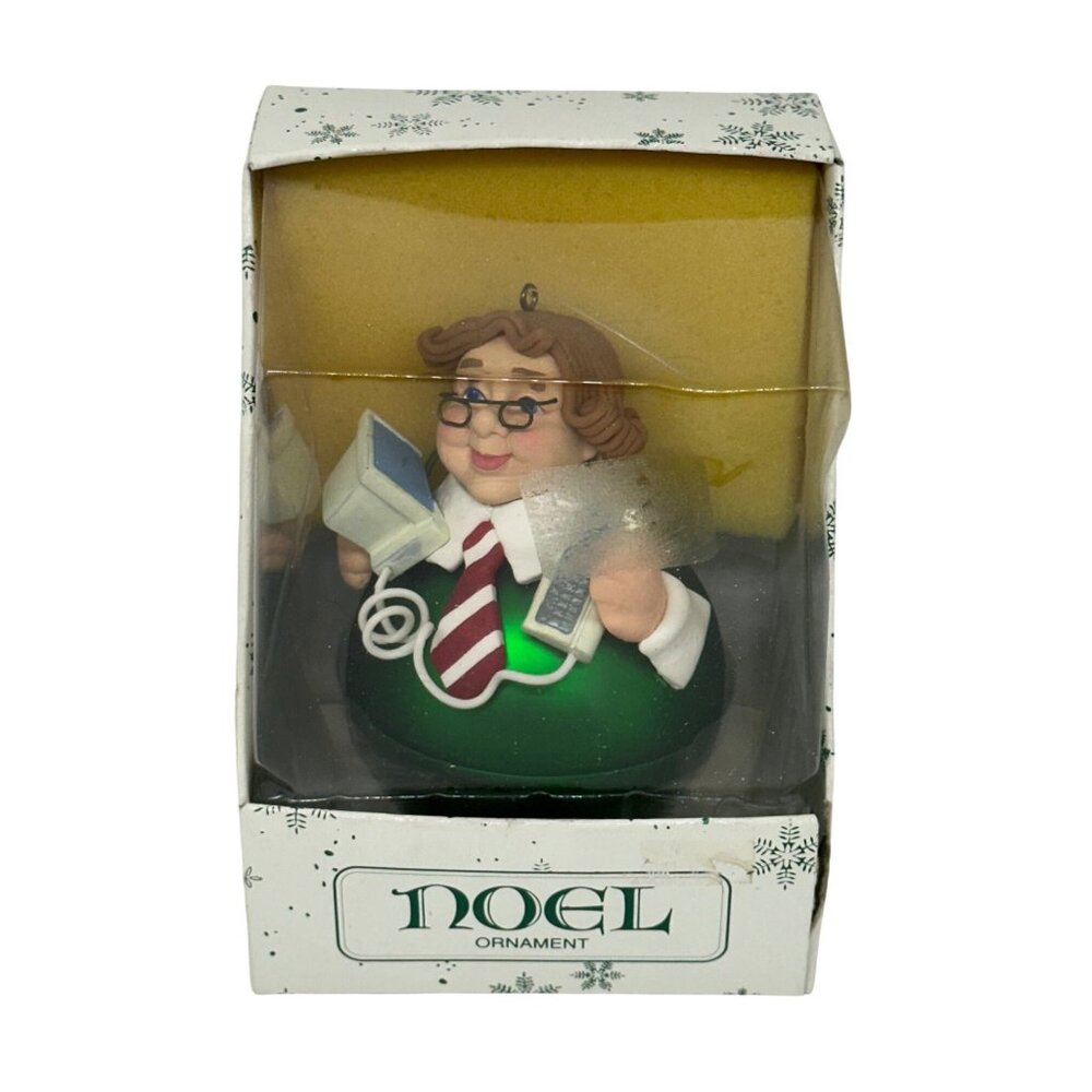 Department 56 Noel Christmas Ornament Figural Desk Worker NIB‎ Computer Glasses